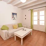 Traditional Cycladic In Elia Mykonos Daire Mykonos Town